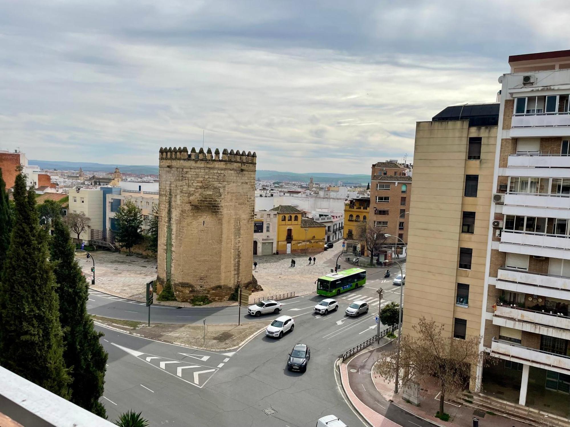 Apartamento Cordoban Torre Exterior photo